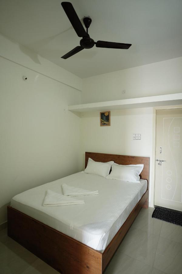 Castle Suites By Haven Homes, Kempegowda International Airport Road Bangalore Exterior photo